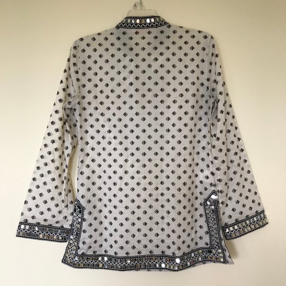 Tory Burch Ivory & Black Fish Print Long Sleeve Tunic Top with Mirror Sequins - Picture 7 of 10